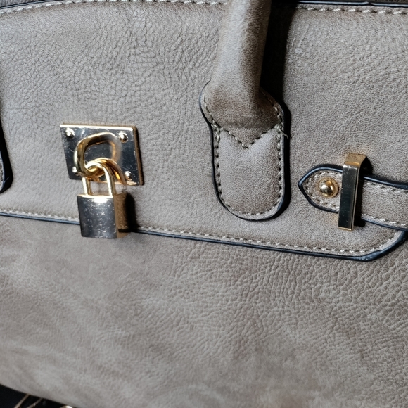 Large bag - Picture 9 of 13